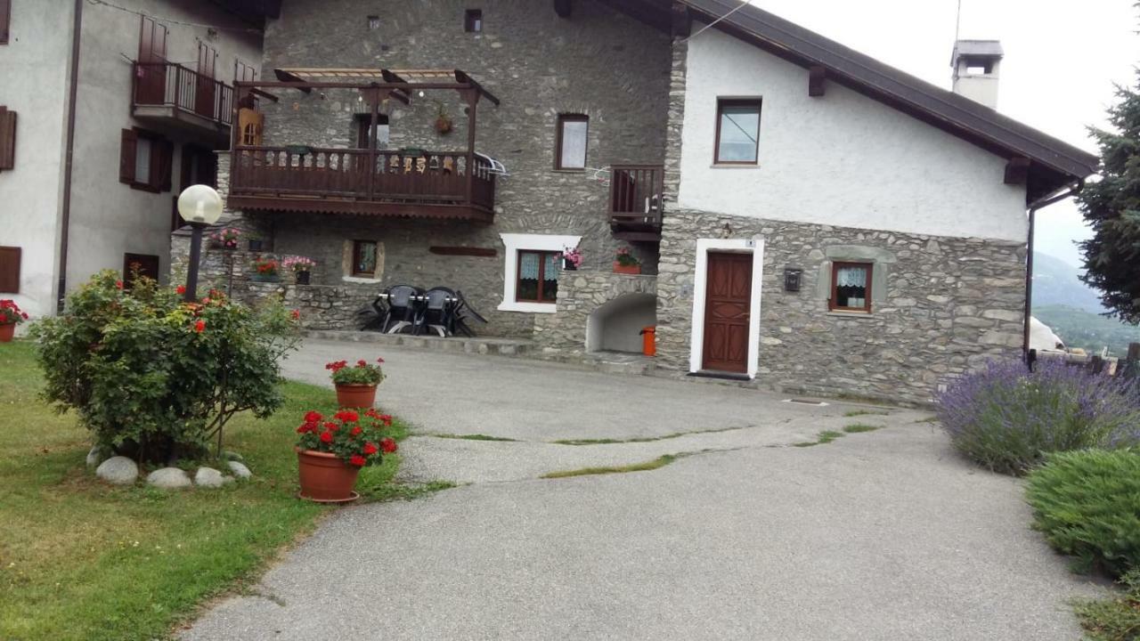 Casa D'Antan Gressan Apartment Aosta Exterior foto